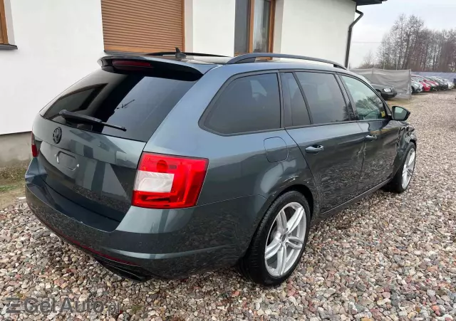 SKODA Octavia Combi 2.0 TDI (Green tec) DSG RS