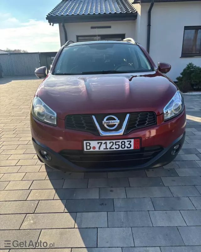 NISSAN Qashqai+2 1.6 Tekna