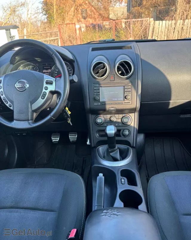 NISSAN Qashqai+2 1.6 Tekna