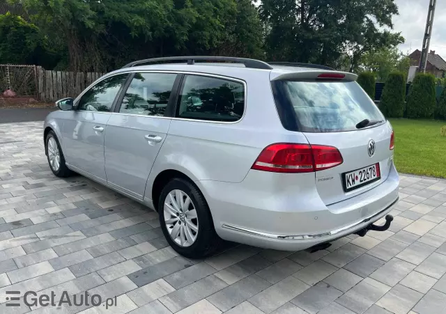 VOLKSWAGEN Passat Variant 2.0 Blue TDI DSG SCR Comfortline