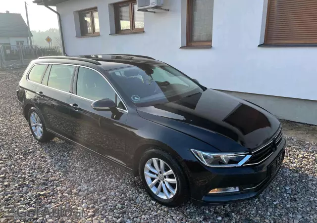 VOLKSWAGEN Passat Variant 2.0 TDI (BlueMotion Technology) Comfortline