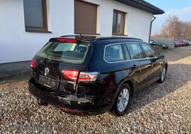 VOLKSWAGEN Passat Variant 2.0 TDI (BlueMotion Technology) Comfortline