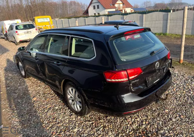 VOLKSWAGEN Passat Variant 2.0 TDI (BlueMotion Technology) Comfortline