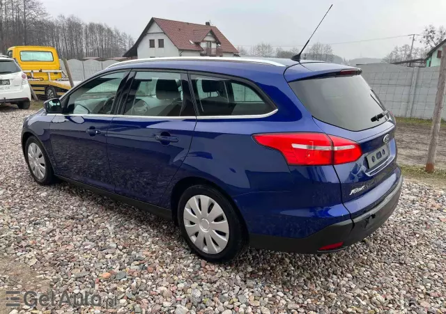 FORD Focus Turnier 1.5 TDCi ECOnetic 88g Start-Stopp-Sy Titanium