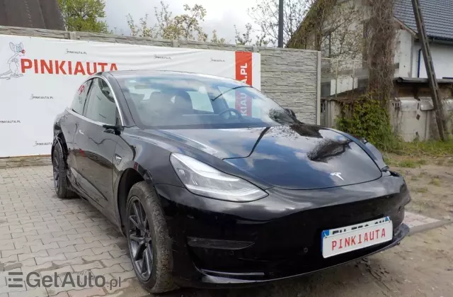 TESLA Model 3 Langstreckenbatterie Allradantrieb Dual Motor Performance