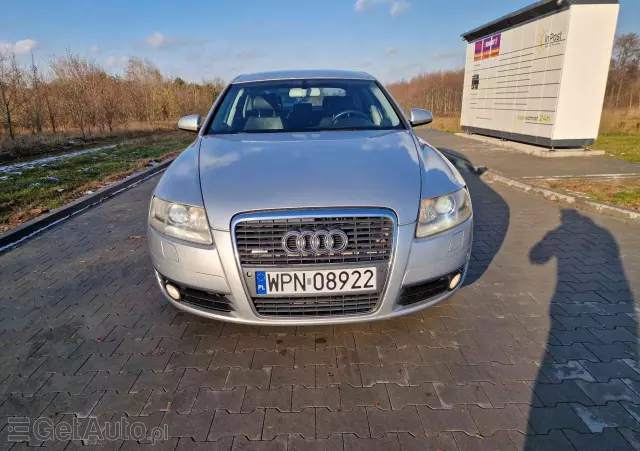 AUDI A6 3.2 FSI