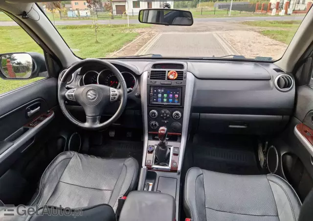 SUZUKI Grand Vitara 2.0 Comfort