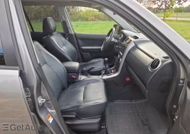 SUZUKI Grand Vitara 2.0 Comfort