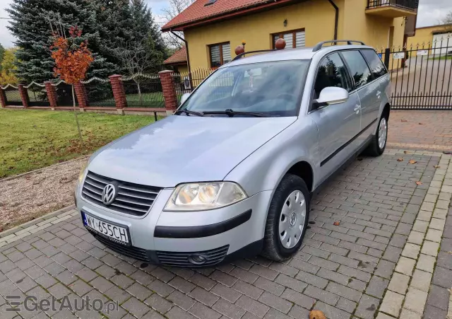 VOLKSWAGEN Passat 1.9 TDI Basis Tiptr