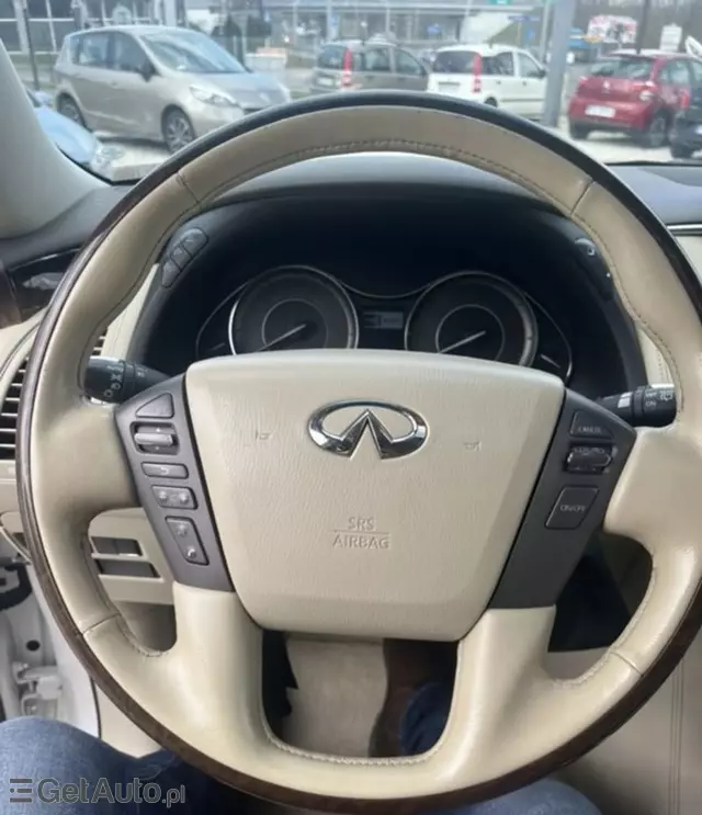 INFINITI Qx 