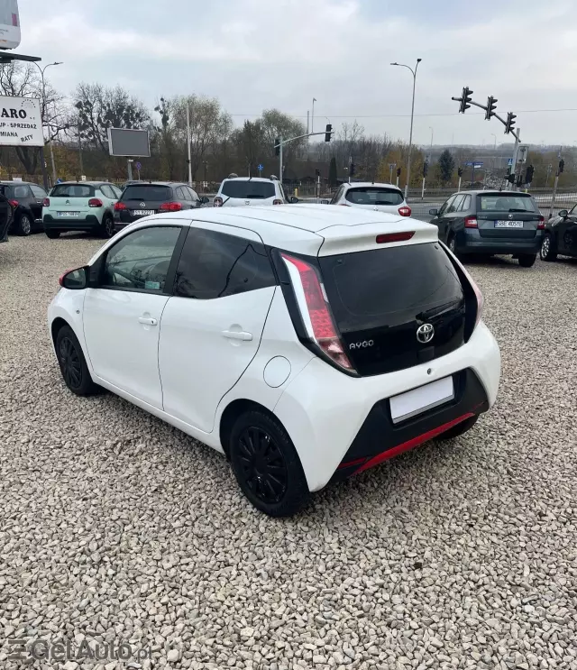 TOYOTA Aygo 