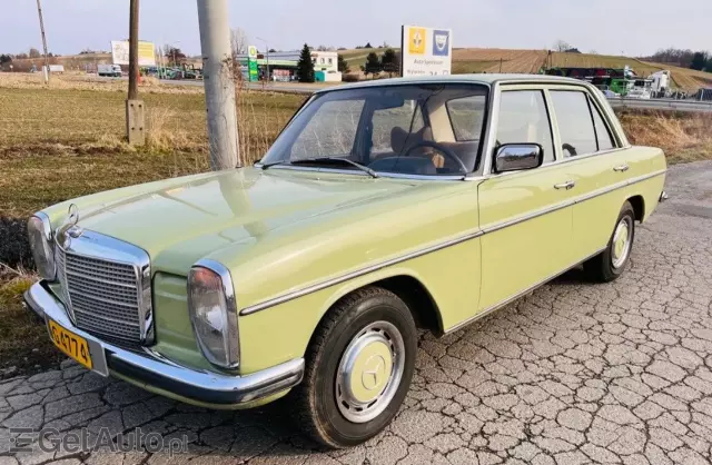 MERCEDES-BENZ W 115 