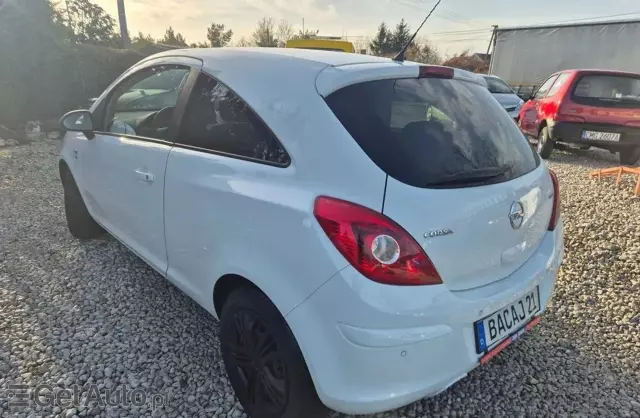 OPEL Corsa 