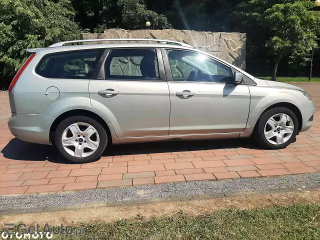 FORD Focus 1.8 FF Silver X