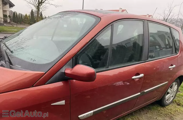 RENAULT Scenic 