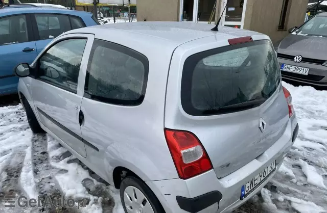 RENAULT Twingo 