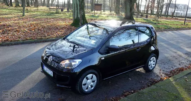 VOLKSWAGEN Up! 