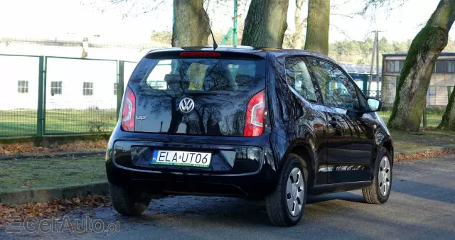 VOLKSWAGEN Up! 