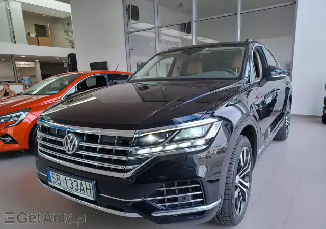 VOLKSWAGEN Touareg 3.0 V6 TFSI 4Motion R-Line