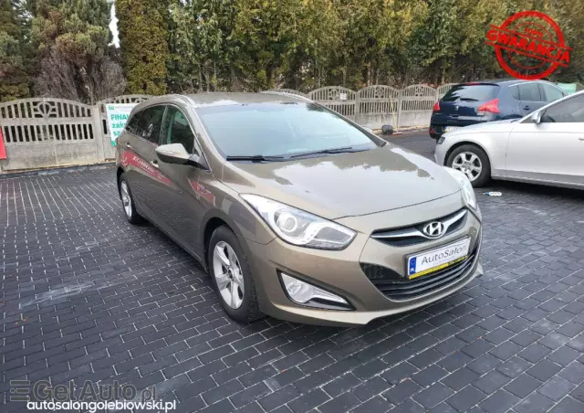 HYUNDAI I40 Kombi blue 1.6 Family+