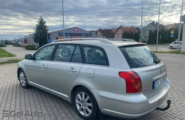 TOYOTA Avensis 