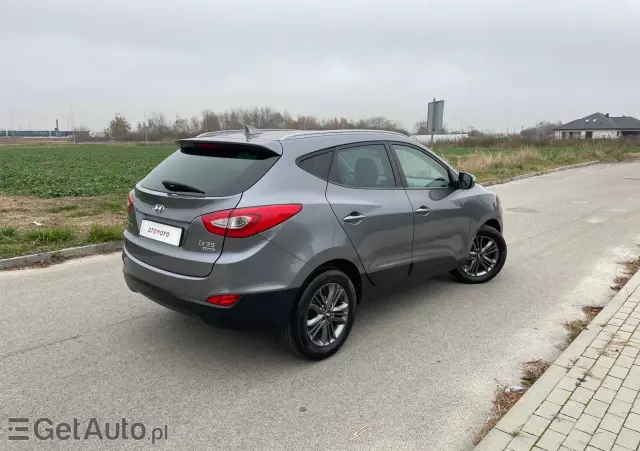 HYUNDAI Ix35 1.7 CRDi 2WD blue Finale Gold