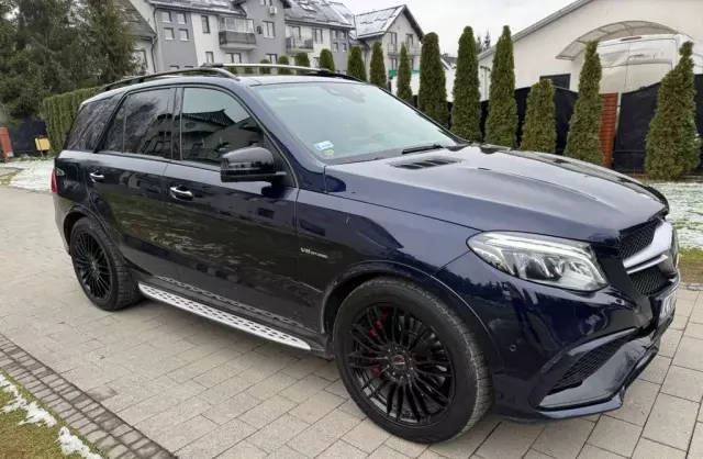 MERCEDES-BENZ GLE 