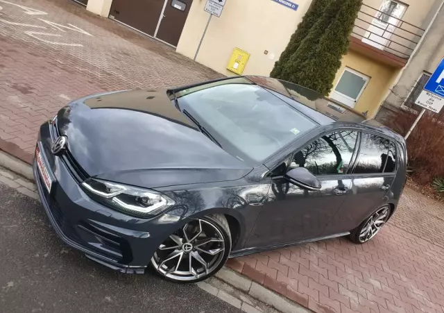 VOLKSWAGEN Golf VII 1.5 TSI BMT Evo Highline