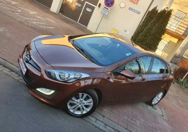 HYUNDAI I30 1.4 Premium