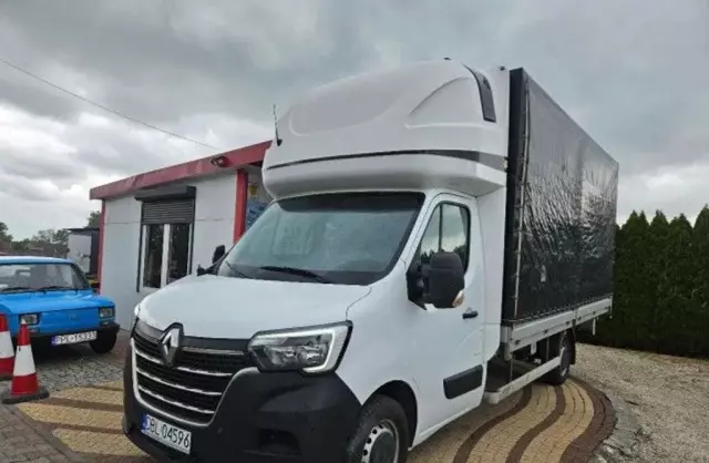 RENAULT Master 