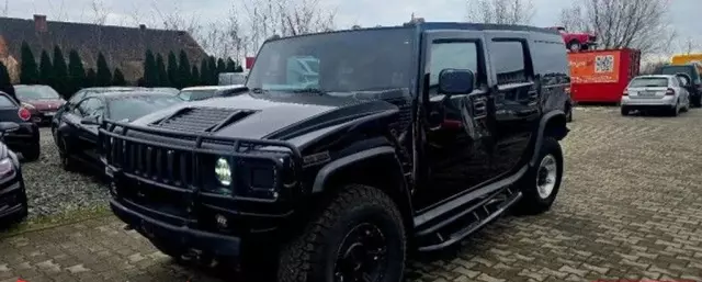 HUMMER H2 