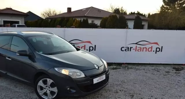 RENAULT Megane 