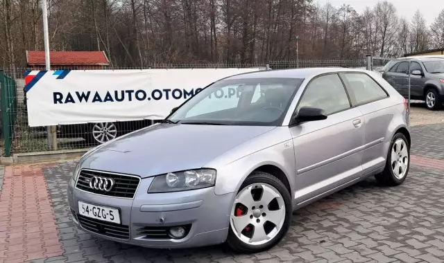 AUDI A3 2.0 FSI Attraction