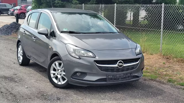 OPEL Corsa Color Edition
