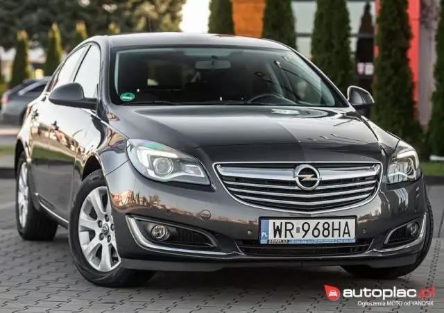 OPEL Insignia 