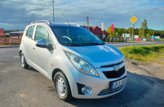 CHEVROLET Spark 