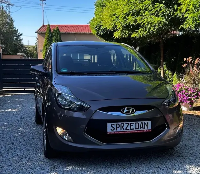 HYUNDAI Ix20 