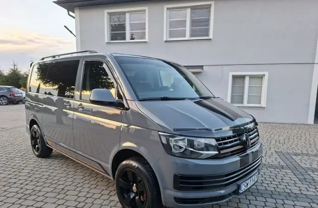 VOLKSWAGEN TRANSPORTER 