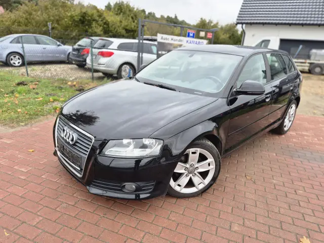 AUDI A3 Sportback Attraction