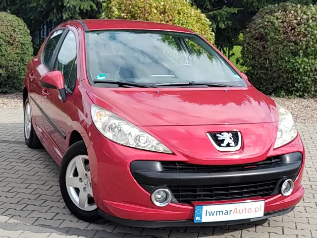 PEUGEOT 207 